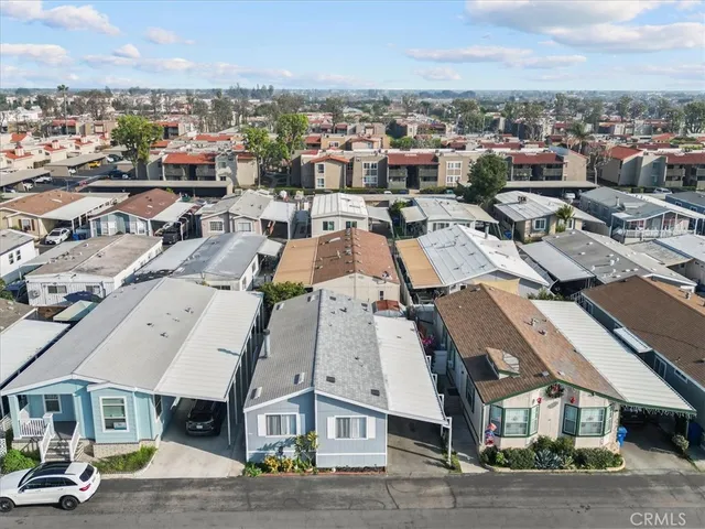 $182,000 | 9080 Bloomfield Avenue, Unit 230, Lakewood, CA 90715