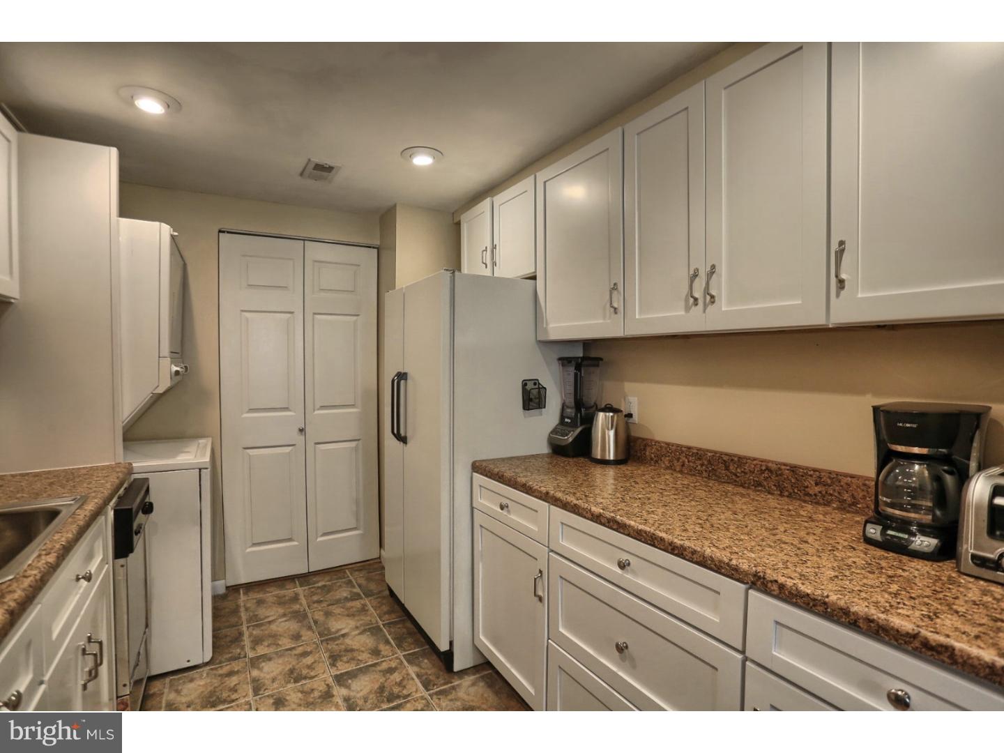 2906 State Hill Road, Unit G8 Reading, PA 19610 - Photo 10 of 20 Gallery Image 10