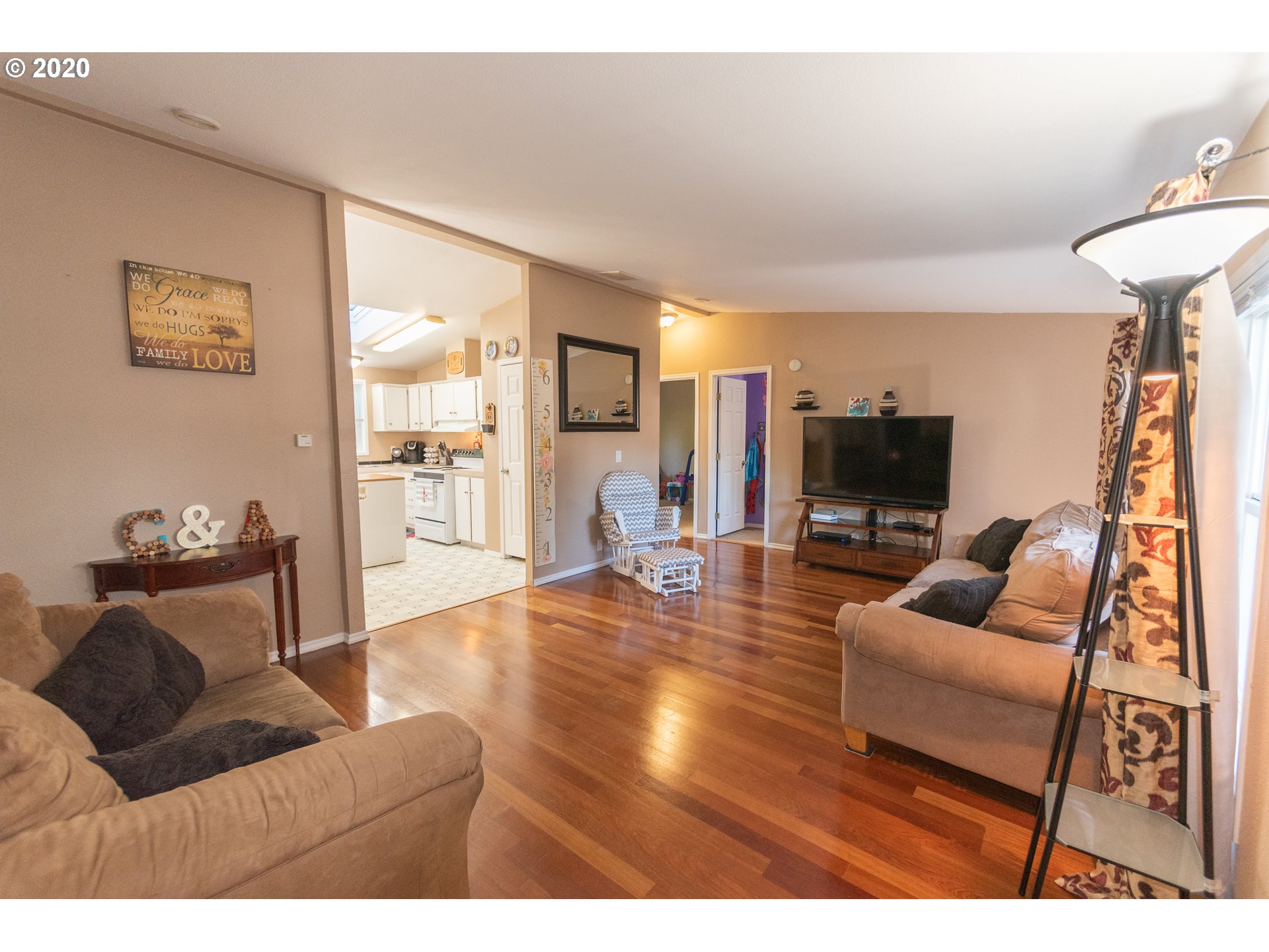 2921 Elmira Road Eugene, OR 97402 - Photo 3 of 18 Gallery Image 3
