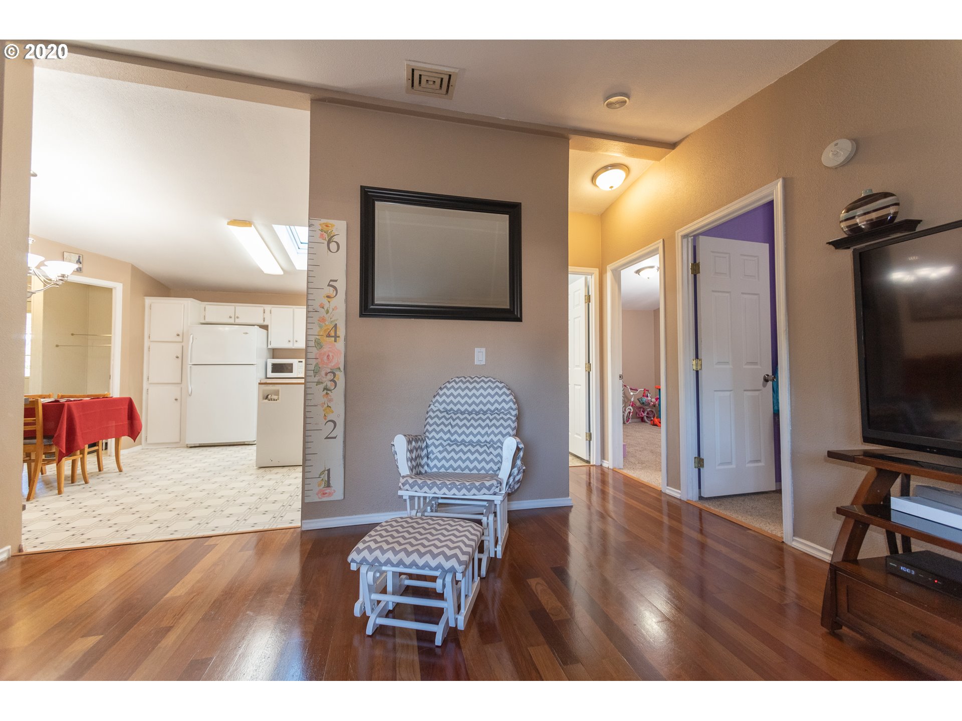 2921 Elmira Road Eugene, OR 97402 - Photo 4 of 18 Gallery Image 4