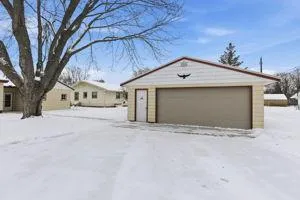 $198,000 | 1024 32nd Avenue North, St. Cloud, MN 56303