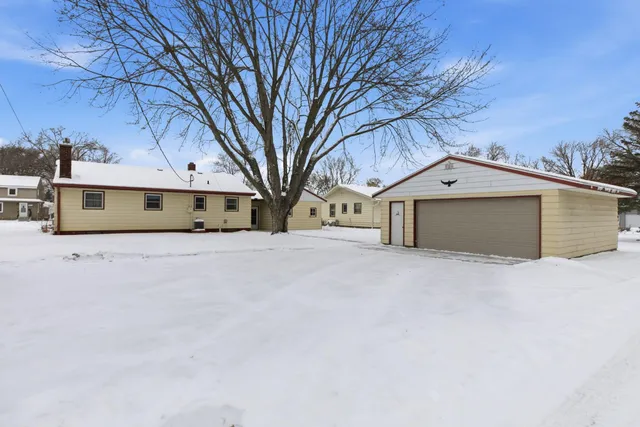 $198,000 | 1024 32nd Avenue North, St. Cloud, MN 56303
