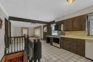 $198,000 | 1024 32nd Avenue North, St. Cloud, MN 56303