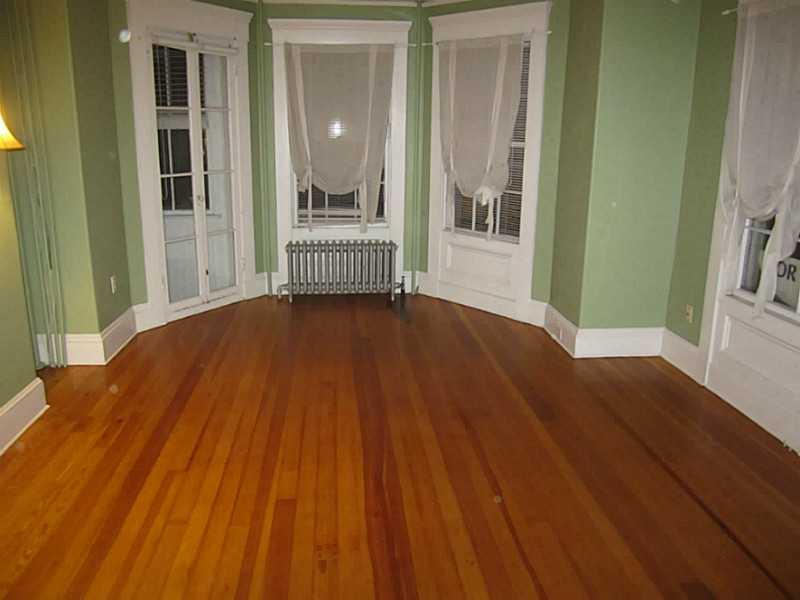 345 Spring Street Newport, RI 02840 - Photo 2 of 7 Bedroom.