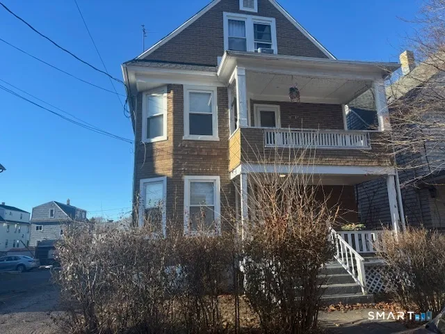 $2,200 | 95 Wilson Street, Unit 2, Bridgeport, CT 06605
