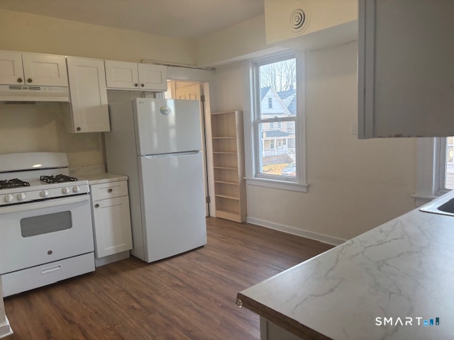 95 Wilson Street, Unit 2 Bridgeport, CT 06605 - Photo 5 of 13