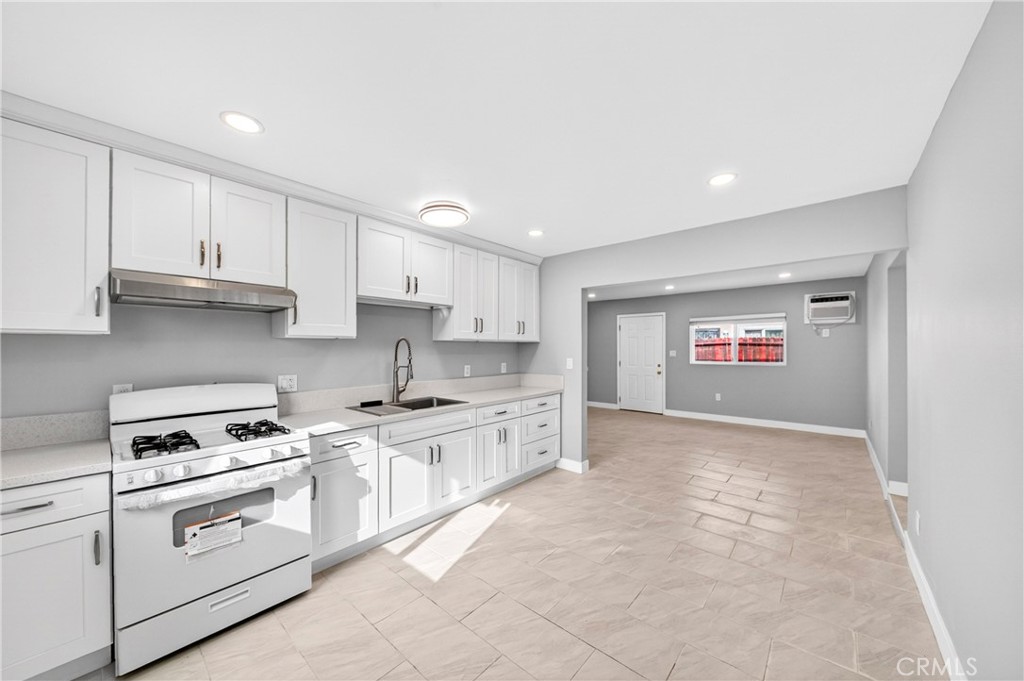 2643 Tenth Street Riverside, CA 92507 - Photo 20 of 34