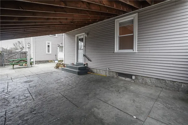 $739,900 | 18 South Main Street, Coventry, RI 02816