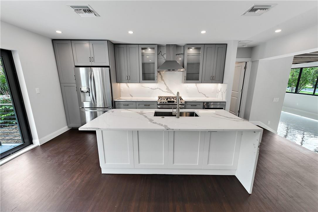 399 Northeast 20th Street Boca Raton, FL 33431 - Photo 14 of 31 Photo 14