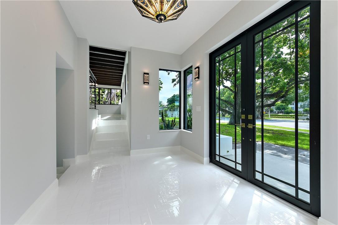 399 Northeast 20th Street Boca Raton, FL 33431 - Photo 2 of 31 Photo 2