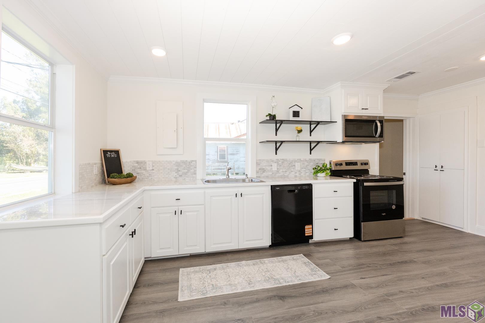 58735 Bayou Road Plaquemine, LA 70764 - Photo 11 of 28