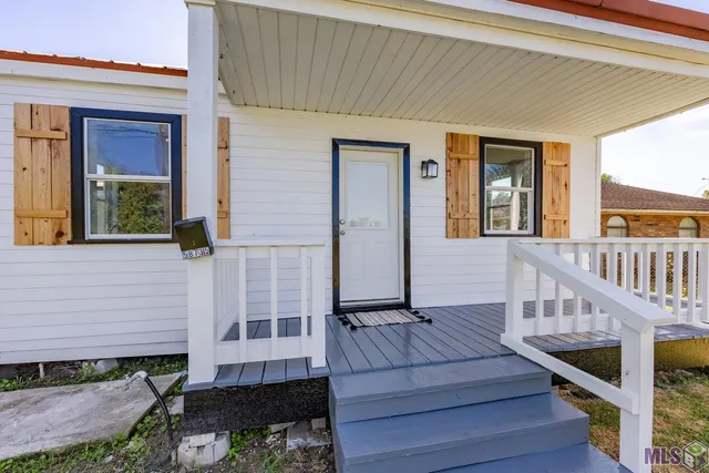 $169,000 | 58735 Bayou Road, Plaquemine, LA 70764