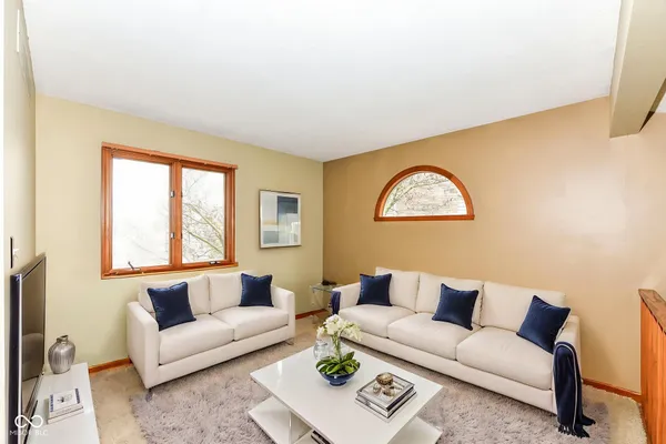 $225,000 | 8188 Foxchase Circle, Indianapolis, IN 46256