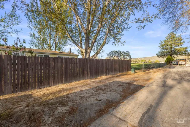 $39,990 | 1508 East Main Street, Unit 42, Emmett, ID 83617