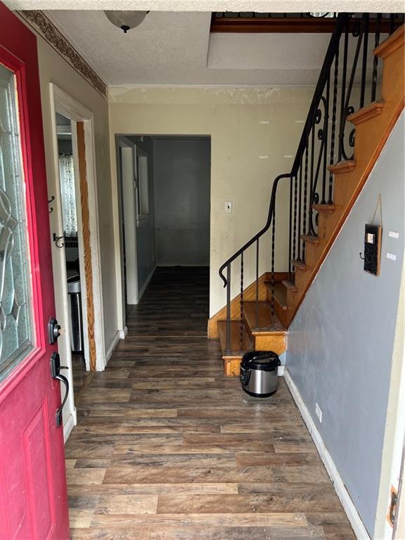 262 Grandview Way Charleroi, PA 15022 - Photo 4 of 21