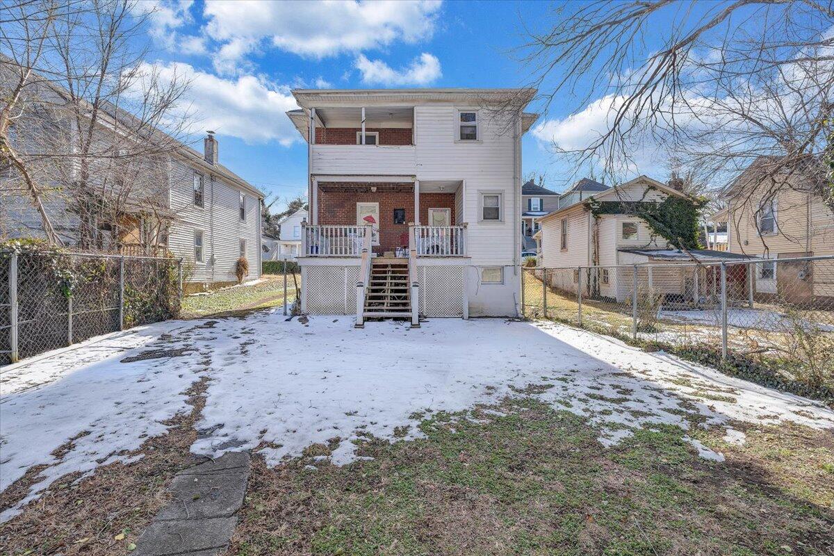 539 Rutherford Avenue Northwest Roanoke, VA 24016 - Photo 15 of 18 32-MIB06151-R5 Virtually Tidied