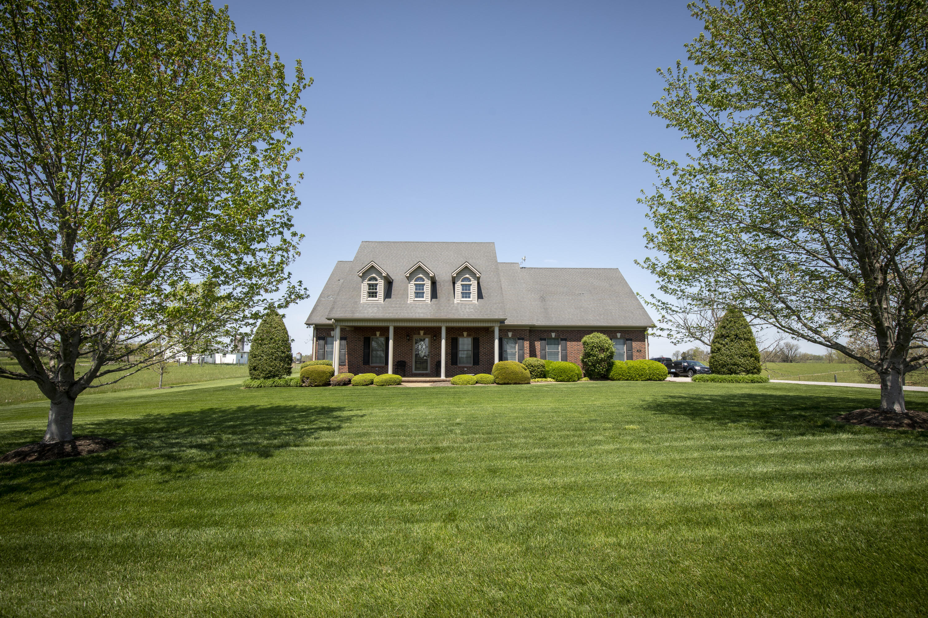 601 Whitenack Road Harrodsburg, KY 40330 - Photo 1 of 34 01601WhitenackRd