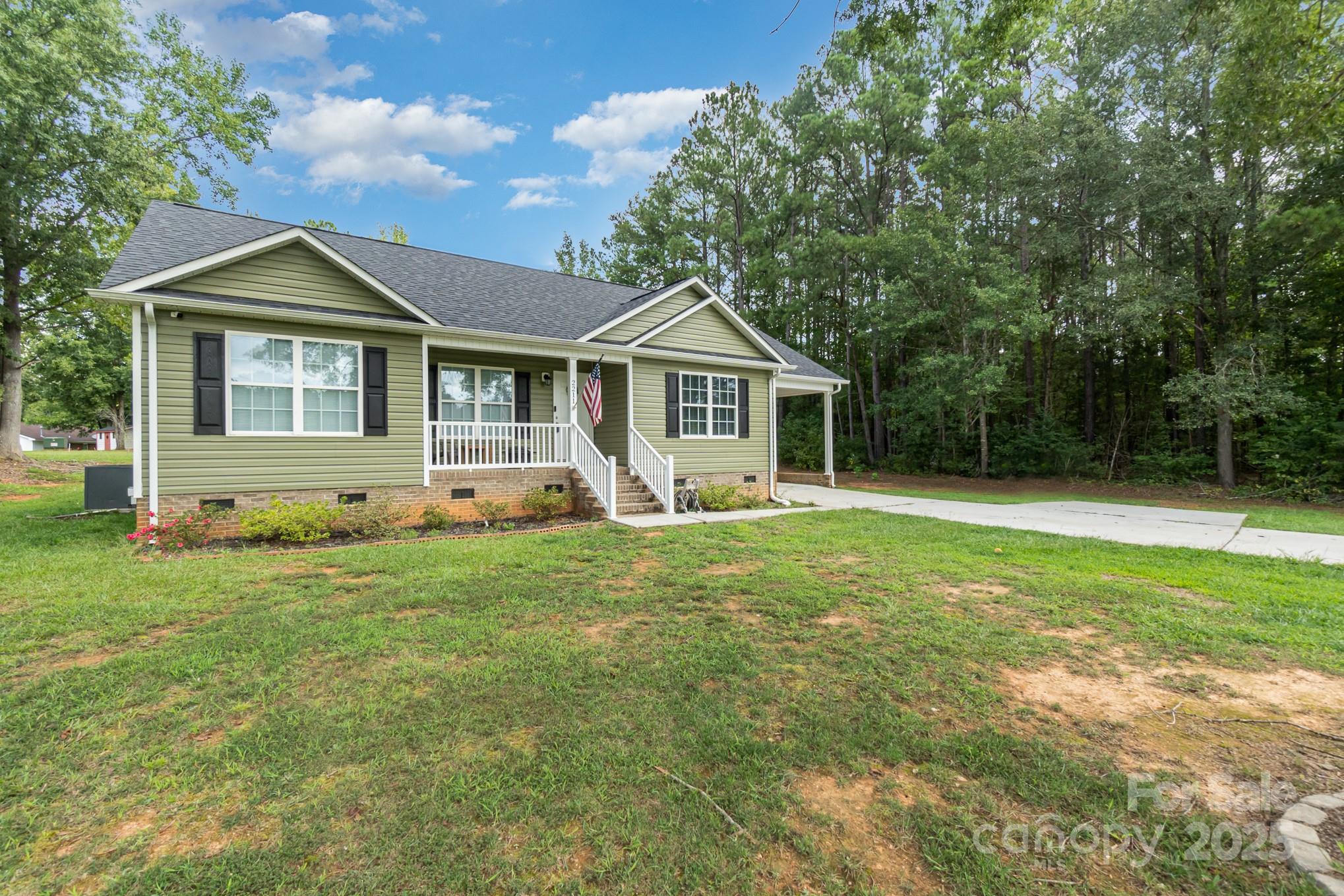 2211 Airport Road Lancaster, SC 29720 - Photo 2 of 26