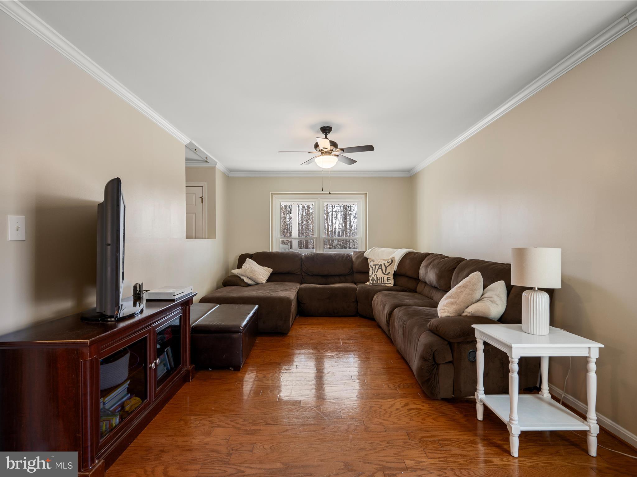 13618 Tower Road Thurmont, MD 21788 - Photo 14 of 69 Living Room