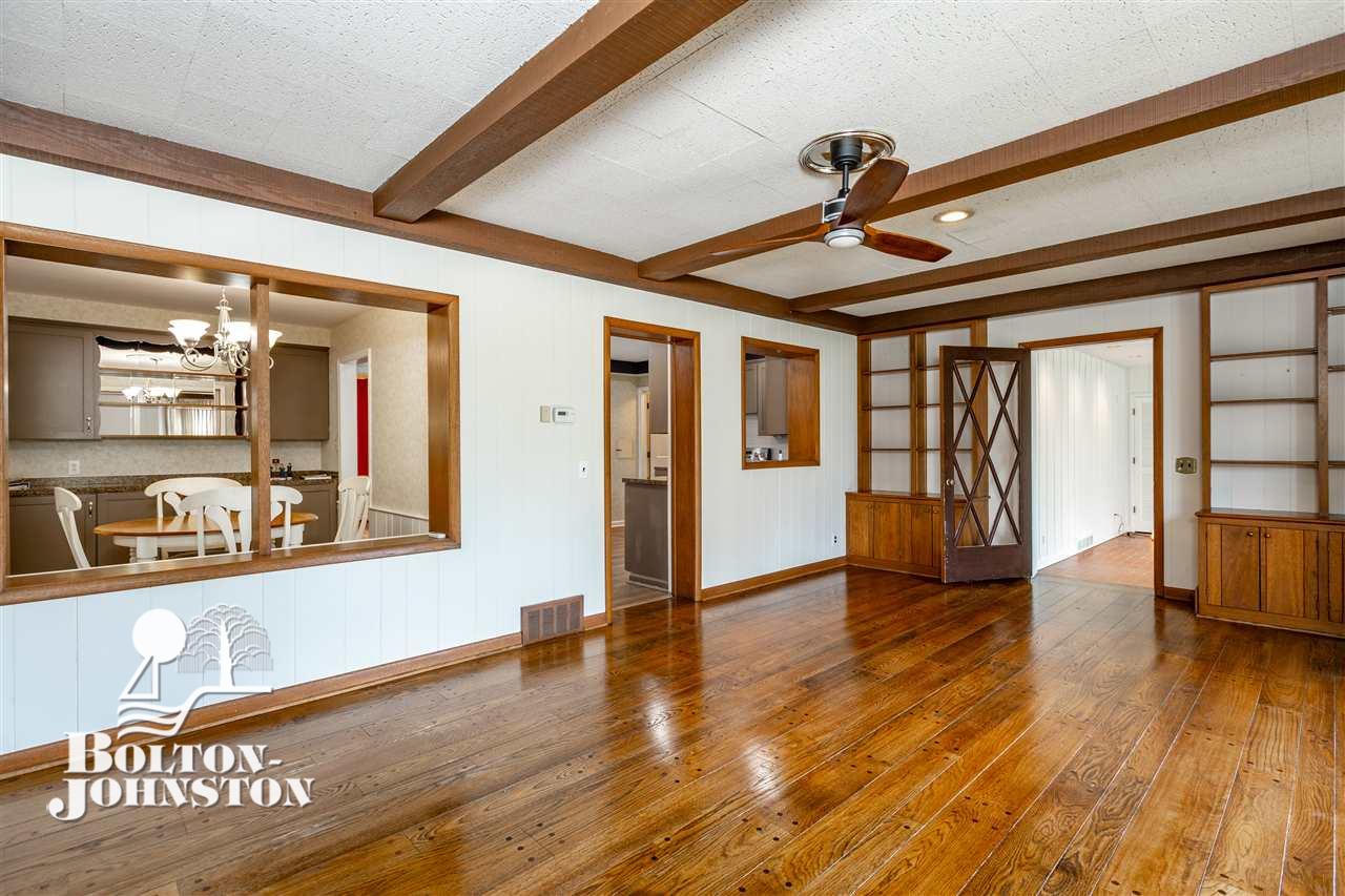 376 Moross Road Grosse Pointe Farms, MI 48236 - Photo 14 of 62