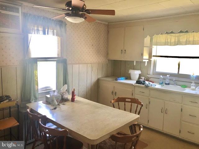 1049 Park Road Blandon, PA 19510 - Photo 5 of 12