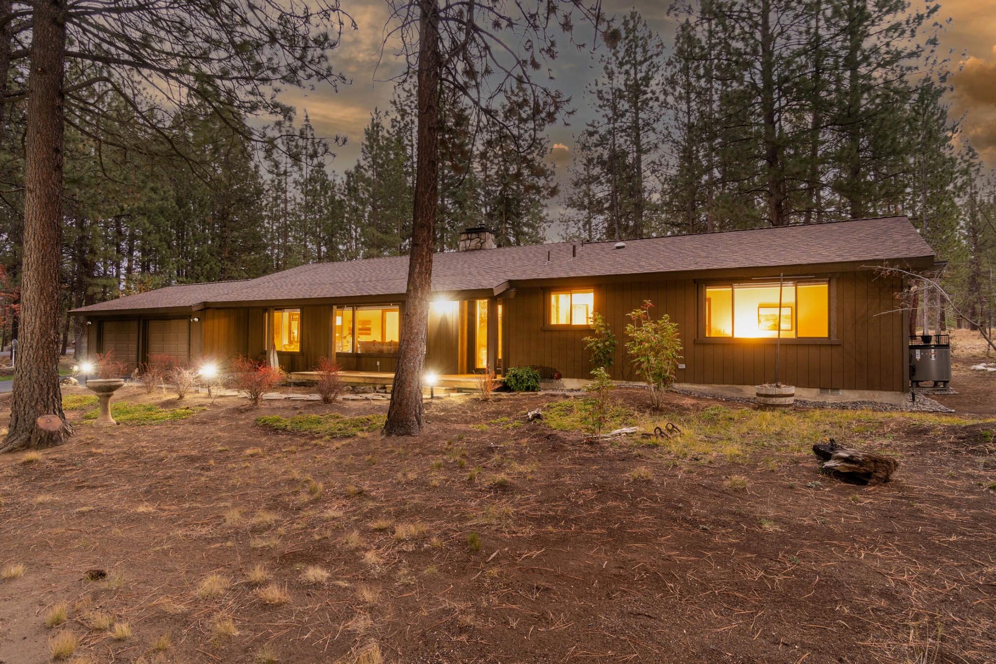 20639 Windy Ridge Road Bend, OR 97702 - Photo 10 of 48 batch_16