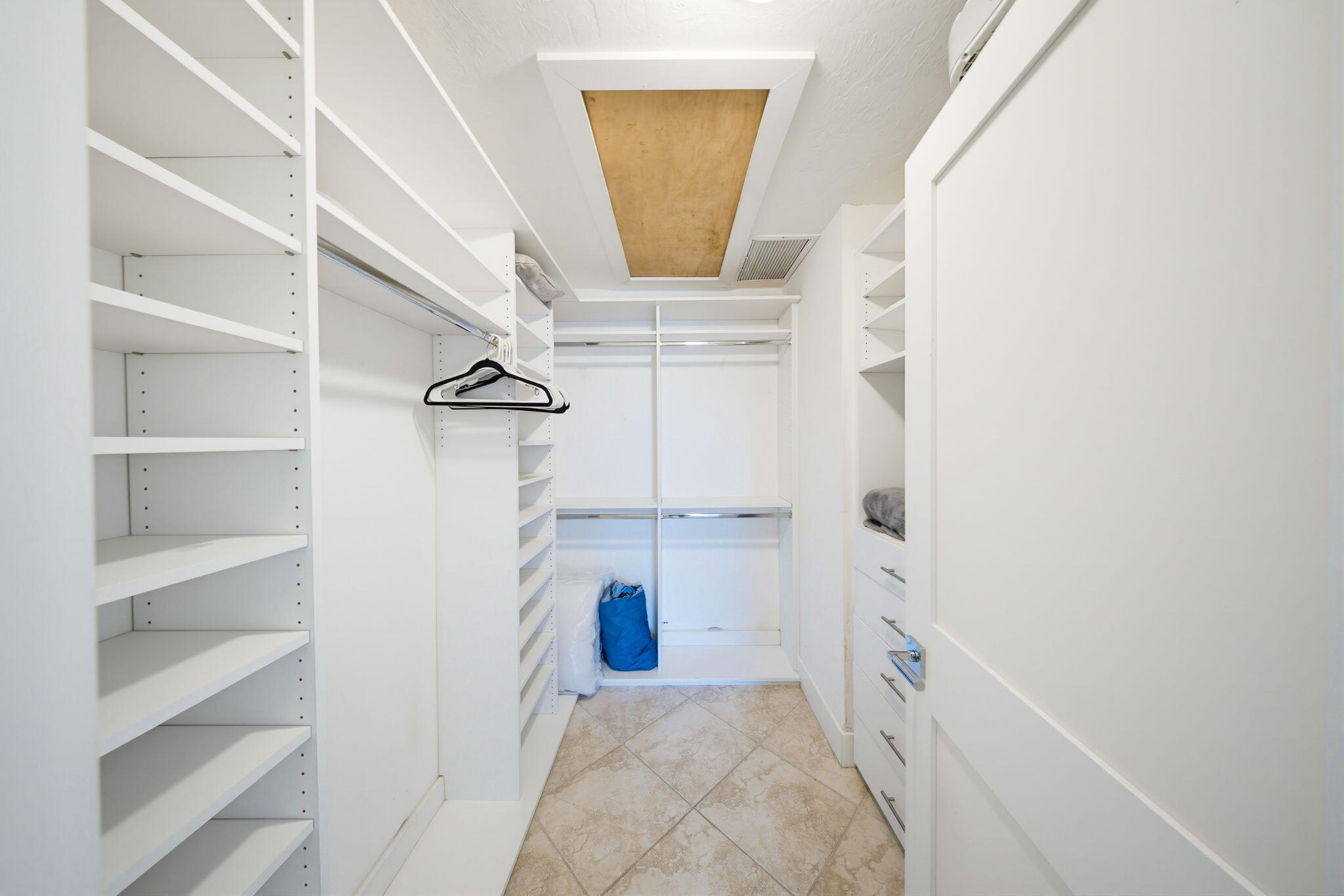 420 11th Street Key Colony Beach, FL 33051 - Photo 35 of 104 Primary Walk-In Closet