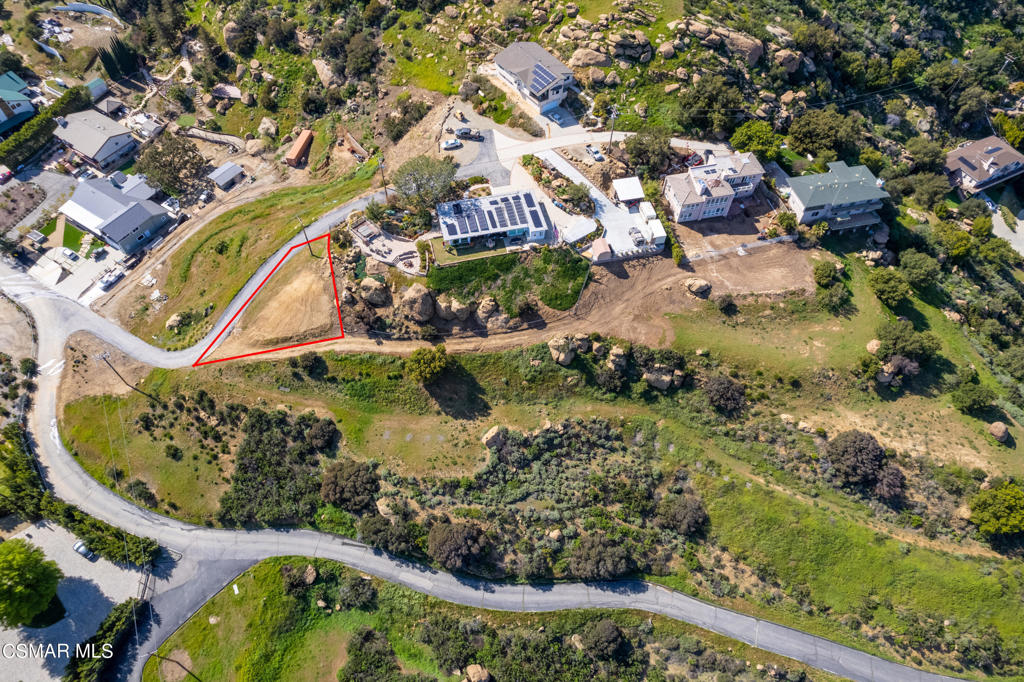 Mesa Drive Simi Valley, CA 93063 - Photo 14 of 22