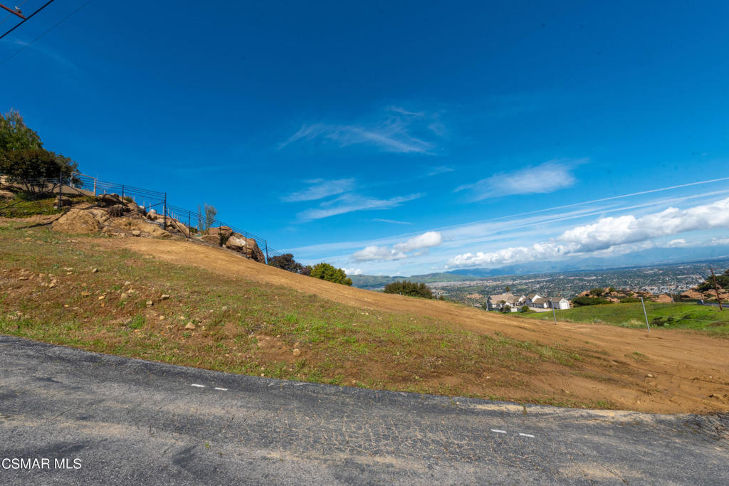 Mesa Drive Simi Valley, CA 93063 - Photo 22 of 22