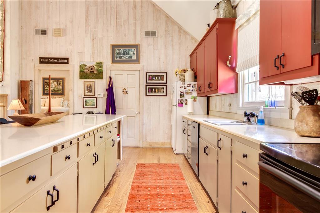 524 Robert Lacaze Road Natchez, LA 71456 - Photo 7 of 34