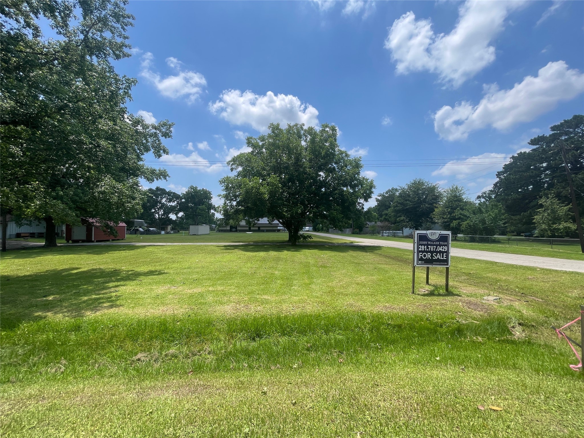 Tbd Sandy Lane Willis, TX 77378 - Photo 10 of 15