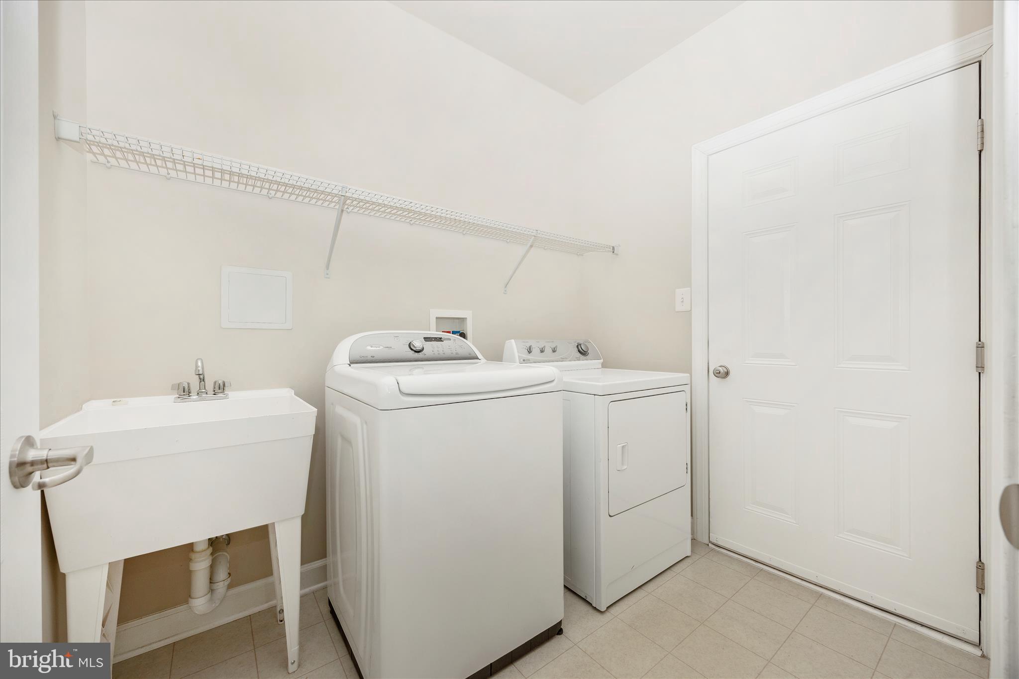 118 Sunlight Court Frederick, MD 21702 - Photo 25 of 54 Main Floor Laundry