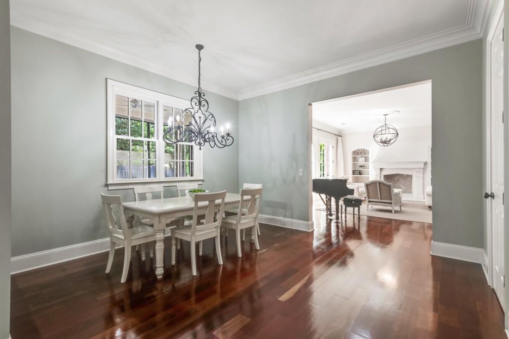 3282 Pinestream Road Northwest Atlanta, GA 30327 - Photo 10 of 54