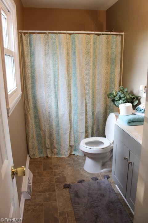 2503 Lane Road Greensboro, NC 27408 - Photo 12 of 20