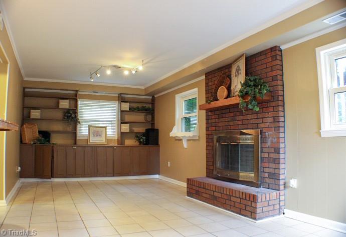 2503 Lane Road Greensboro, NC 27408 - Photo 16 of 20