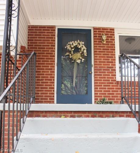 2503 Lane Road Greensboro, NC 27408 - Photo 4 of 20