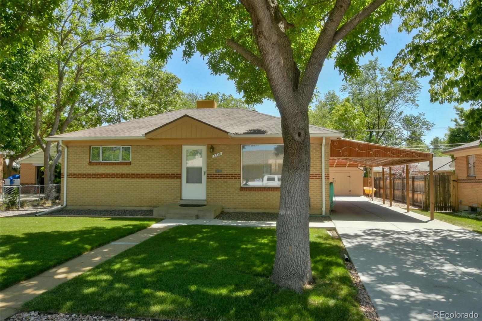 6830 Ruth Way Denver, CO 80221 - Photo 2 of 27 Gallery Image 2