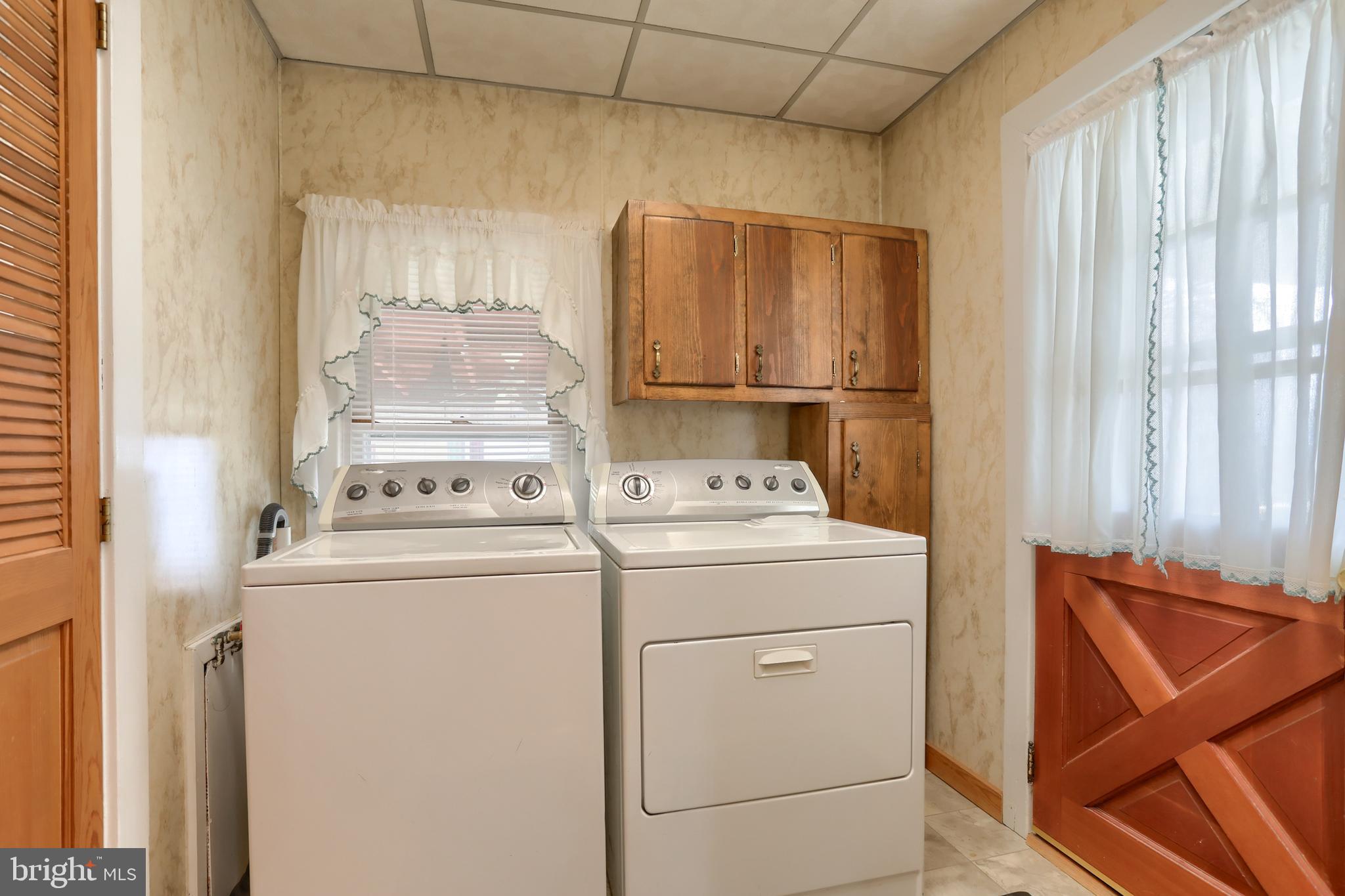 428 South 7th Street Lebanon, PA 17042 - Photo 19 of 38 1st floor laundry room - very convenient