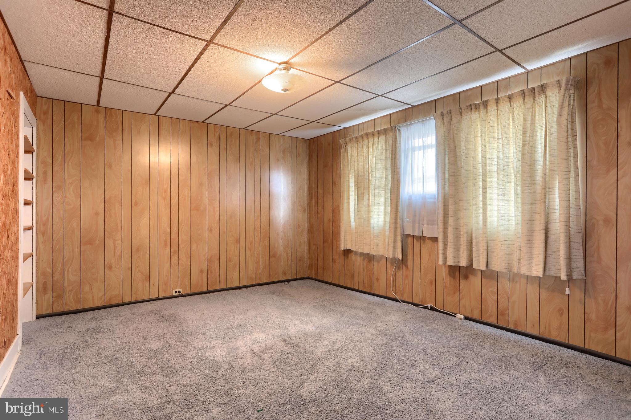 428 South 7th Street Lebanon, PA 17042 - Photo 27 of 38 Bedroom #3 with walk-in closet