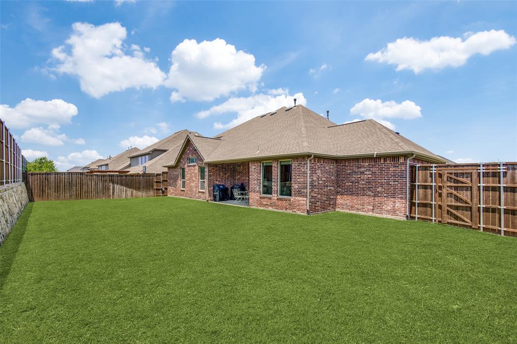 9759 Hickory Hill Road Frisco, TX 75035 - Photo 32 of 38