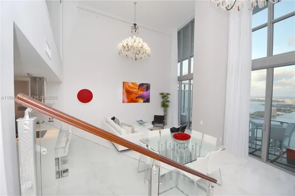 $18,000 | 1100 Biscayne Boulevard, Unit 6104, Miami, FL 33132