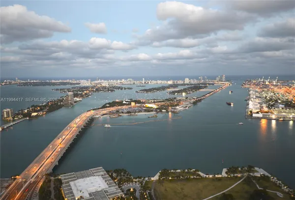 $18,000 | 1100 Biscayne Boulevard, Unit 6104, Miami, FL 33132