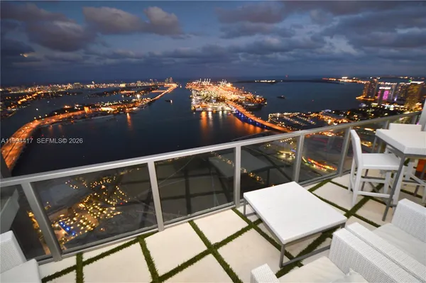 $18,000 | 1100 Biscayne Boulevard, Unit 6104, Miami, FL 33132