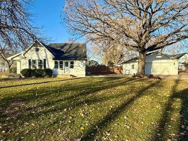 $148,000 | 306 West Front Street, Fulda, MN 56131