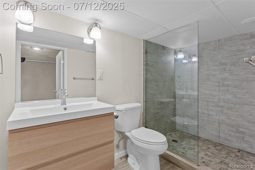 36357 Paddleford Road Farmington Hills, MI 48331 - Photo 13 of 35