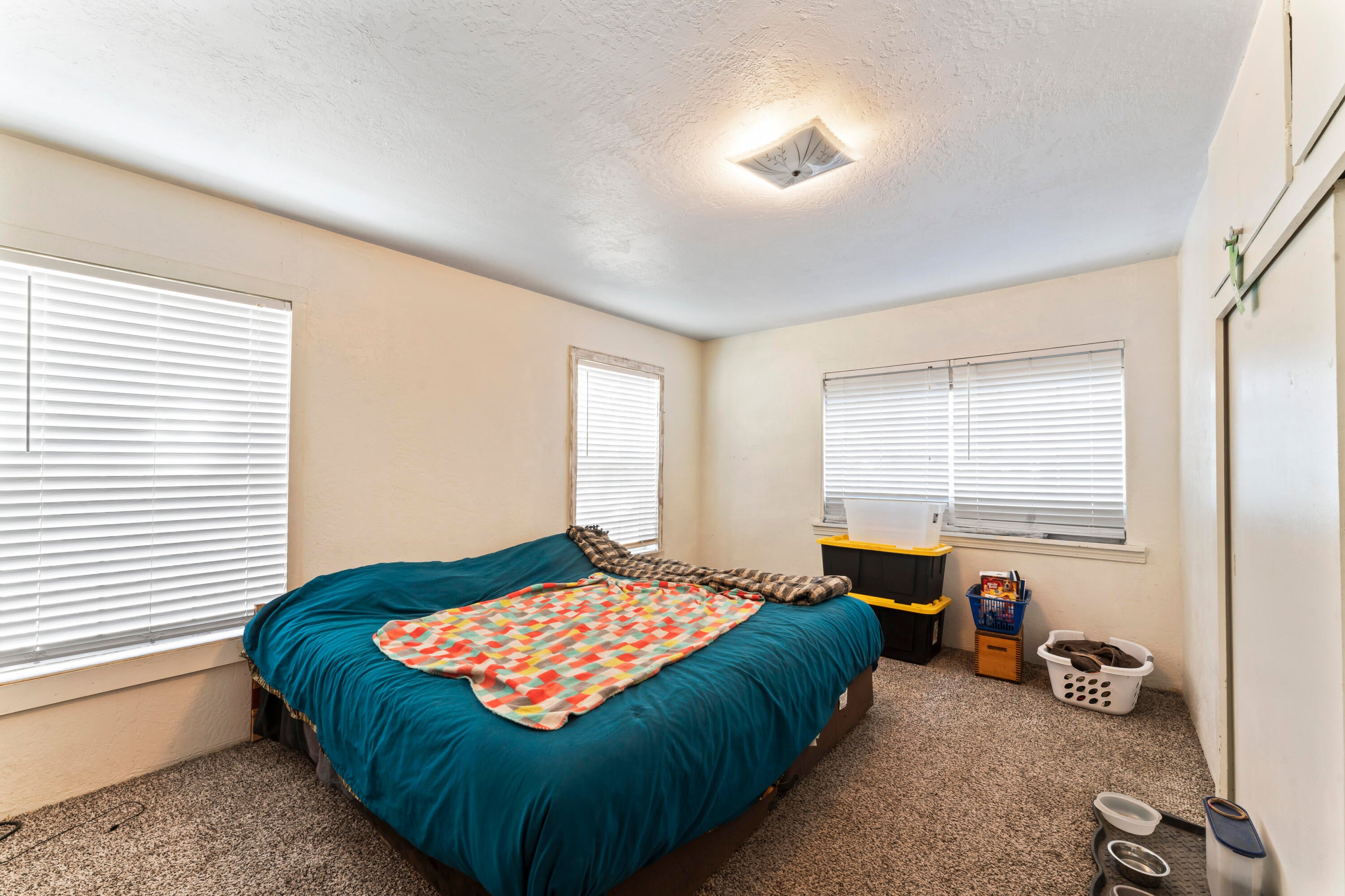 5370 New Hope Road Grants Pass, OR 97527 - Photo 27 of 63 27