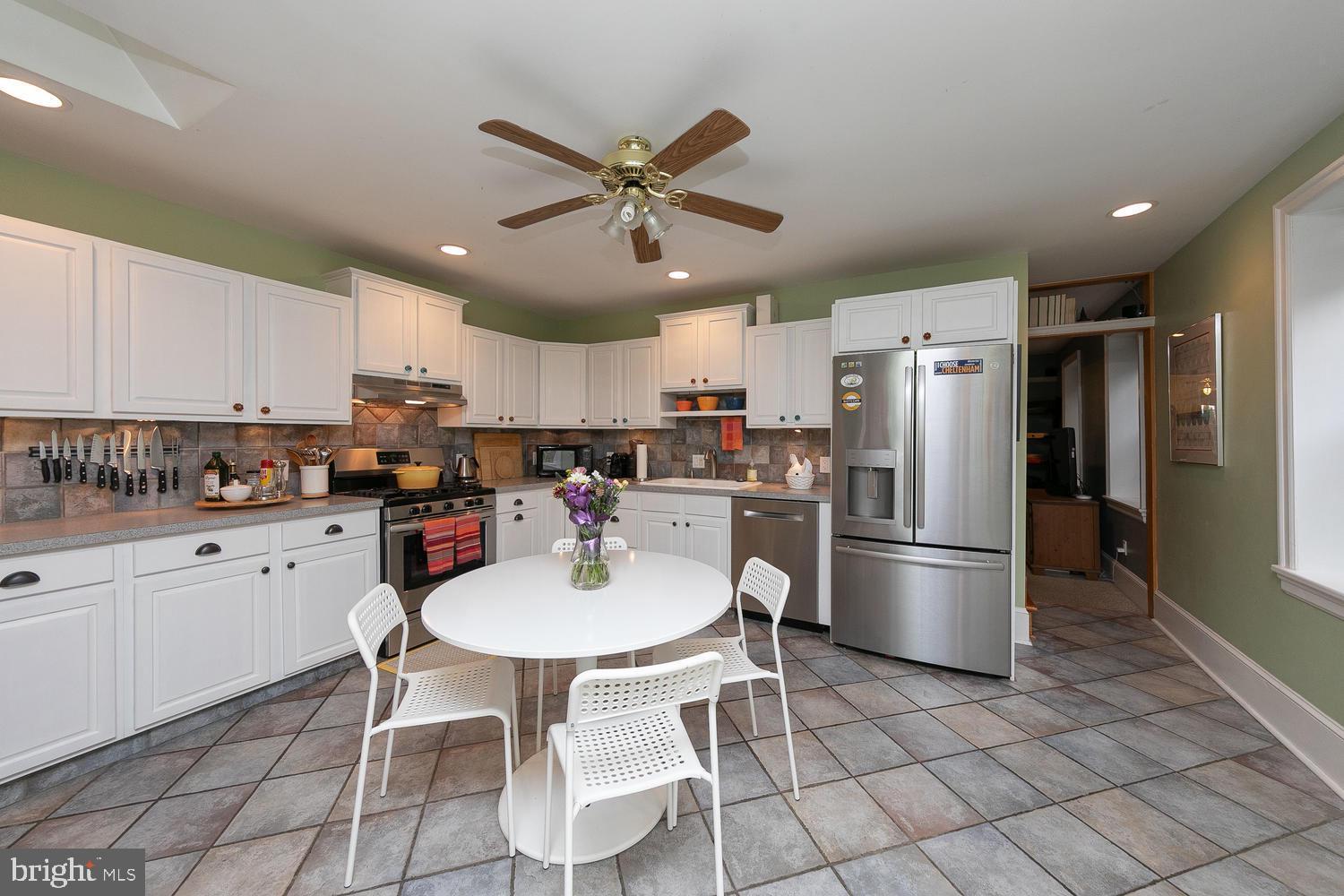 224 Bickley Road Glenside, PA 19038 - Photo 12 of 35 Eat in kitchen