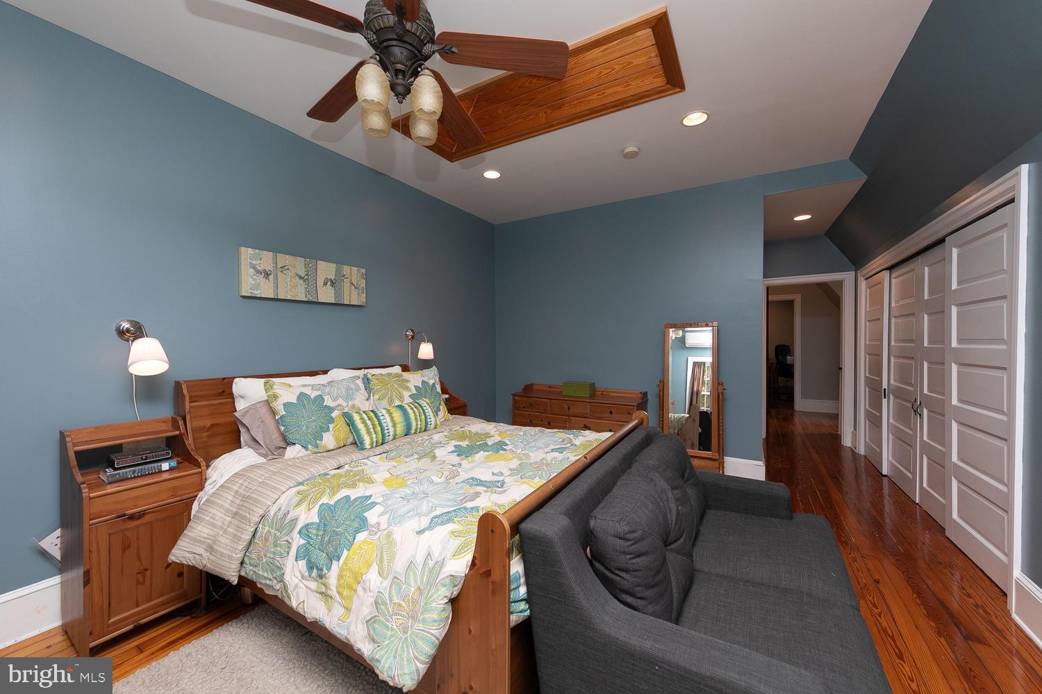 224 Bickley Road Glenside, PA 19038 - Photo 28 of 35 3rd floor master bedroom