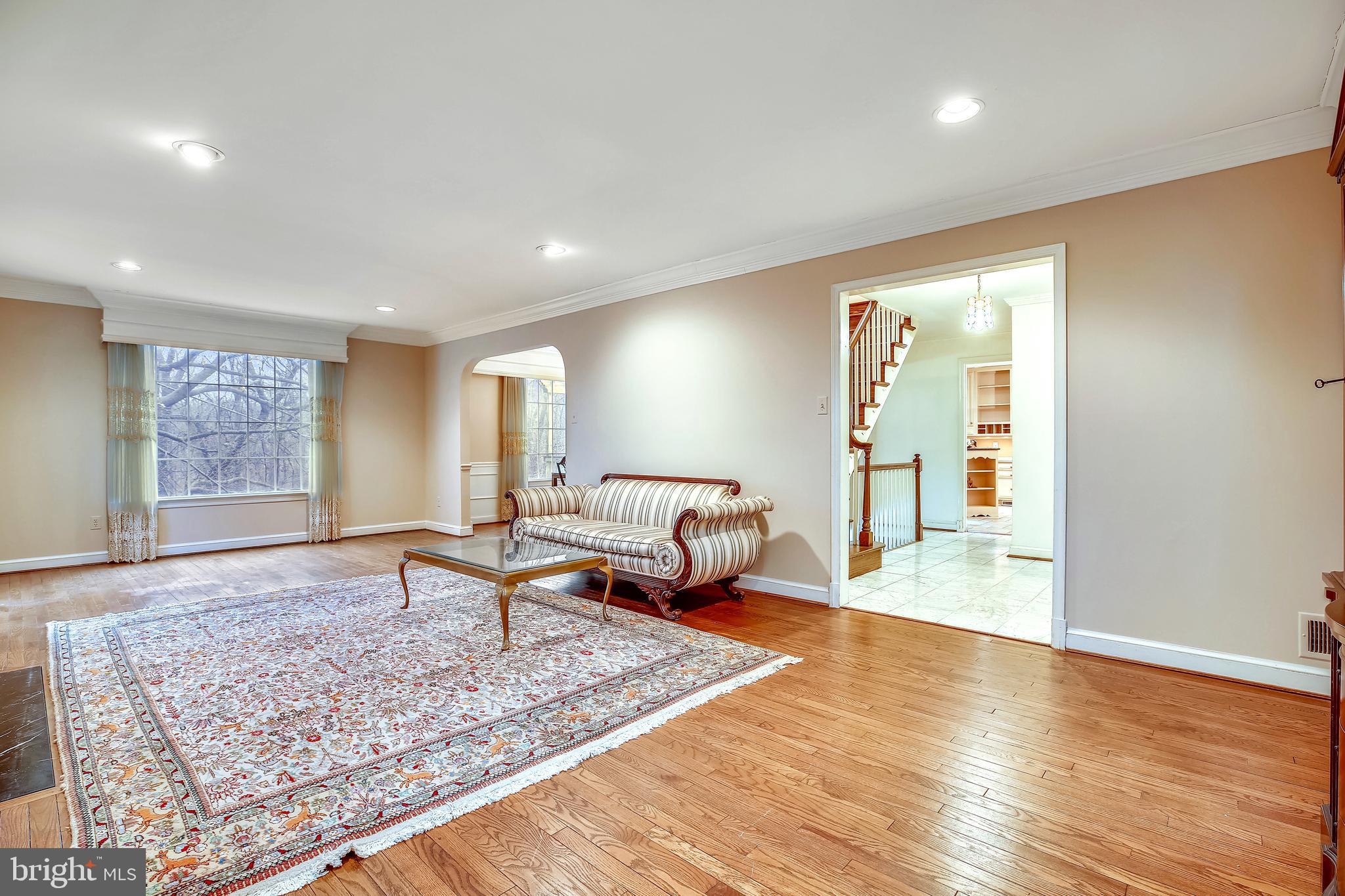 11781 Gainsborough Road Potomac, MD 20854 - Photo 8 of 65 Living Room features hardwood and recessed lights