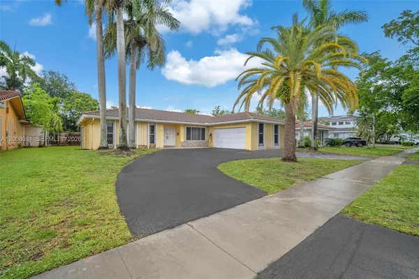 $6,500 | 3441 North Hills Drive, Hollywood, FL 33021